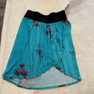 O’Neill skirt